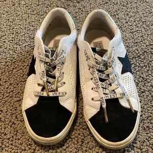 Vintage Havana Black & White Multi Sneaker Size 6.5 in EUC